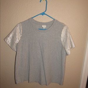 Light grey shirt